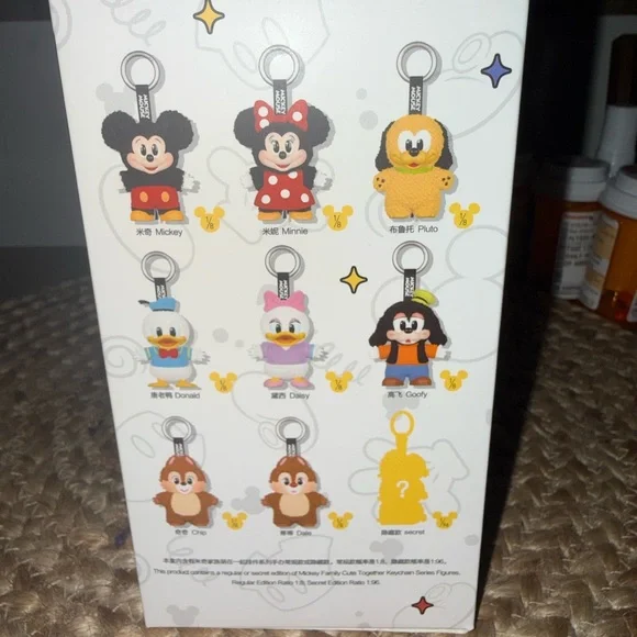 POP MART *Donald* Mickey and Family - Picture 5 of 7